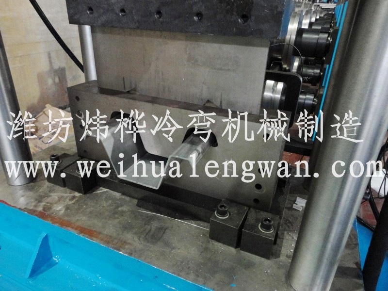 鋼板倉自動生產(chǎn)流水線 鋼板倉自動生產(chǎn)流水線
